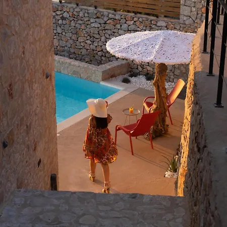 Two Lithea Luxury Βίλα Βέργα Καλαμάτας