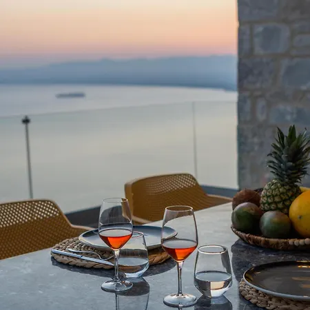 Two Lithea Luxury Villa *